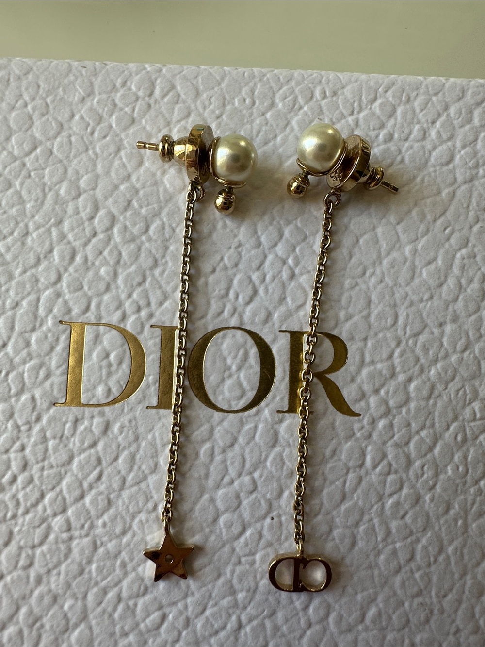 Dior LA PETITE TRIBALE EARRINGS
